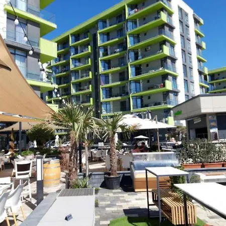 Apartamento Alezzi Pima Linie La Mare Piscina Jacuzzi Sauna - Parking *