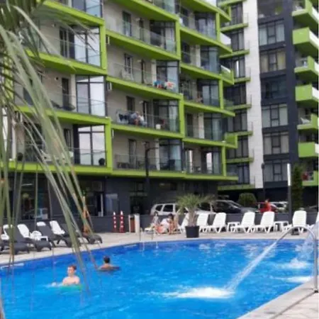 Alezzi Pima Linie La Mare Piscina Jacuzzi Sauna - Parking Apartamento *